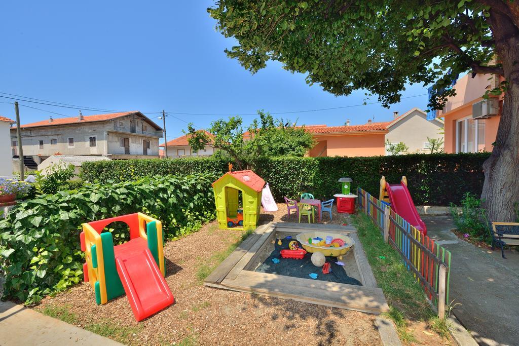 Apartment Mladenka Visnjik Zadar Exterior foto